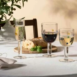 Leonardo FIORI Sektglas 180 Ml 4er Set -Heimtextilienserien Laden 07e8546b 64e3 4dda 83ec 2fca41953971 1