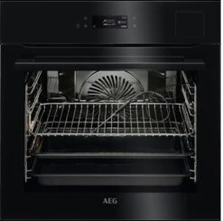AEG 9000 SteamPro Dampfbackofen / Dampfreinigung / MaxiKlasse™ - Extra Großer Garraum (70 Liter) / Schwarz BSK792280B